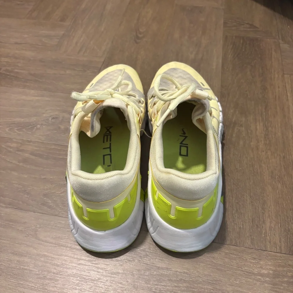 Nike Free Metcon 5 Citron Tint Volt Women's Workout Shoes - Picture 4 of 7